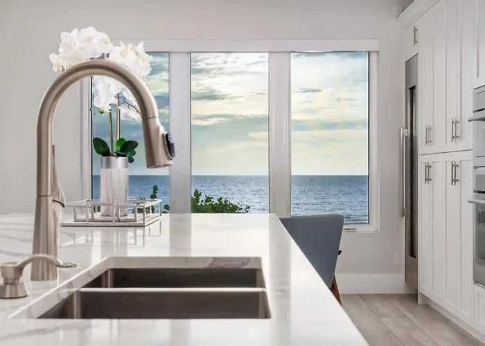 Luxury Family Beachfront Oasis Pool And Views *