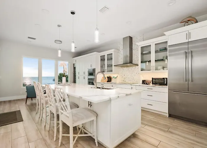 Luxury Family Beachfront Oasis Pool And Views * Clearwater Beach