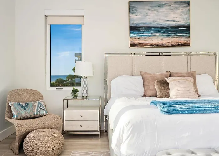 Luxury Family Beachfront Oasis Pool And Views Holiday home *
