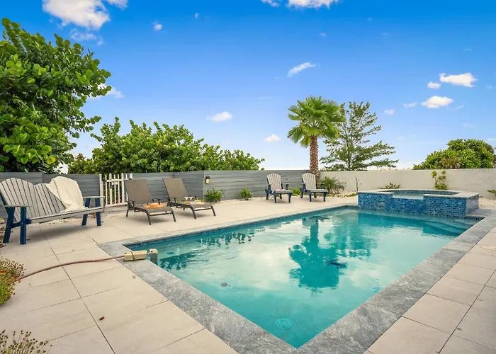 Luxury Family Beachfront Oasis Pool And Views Clearwater Beach